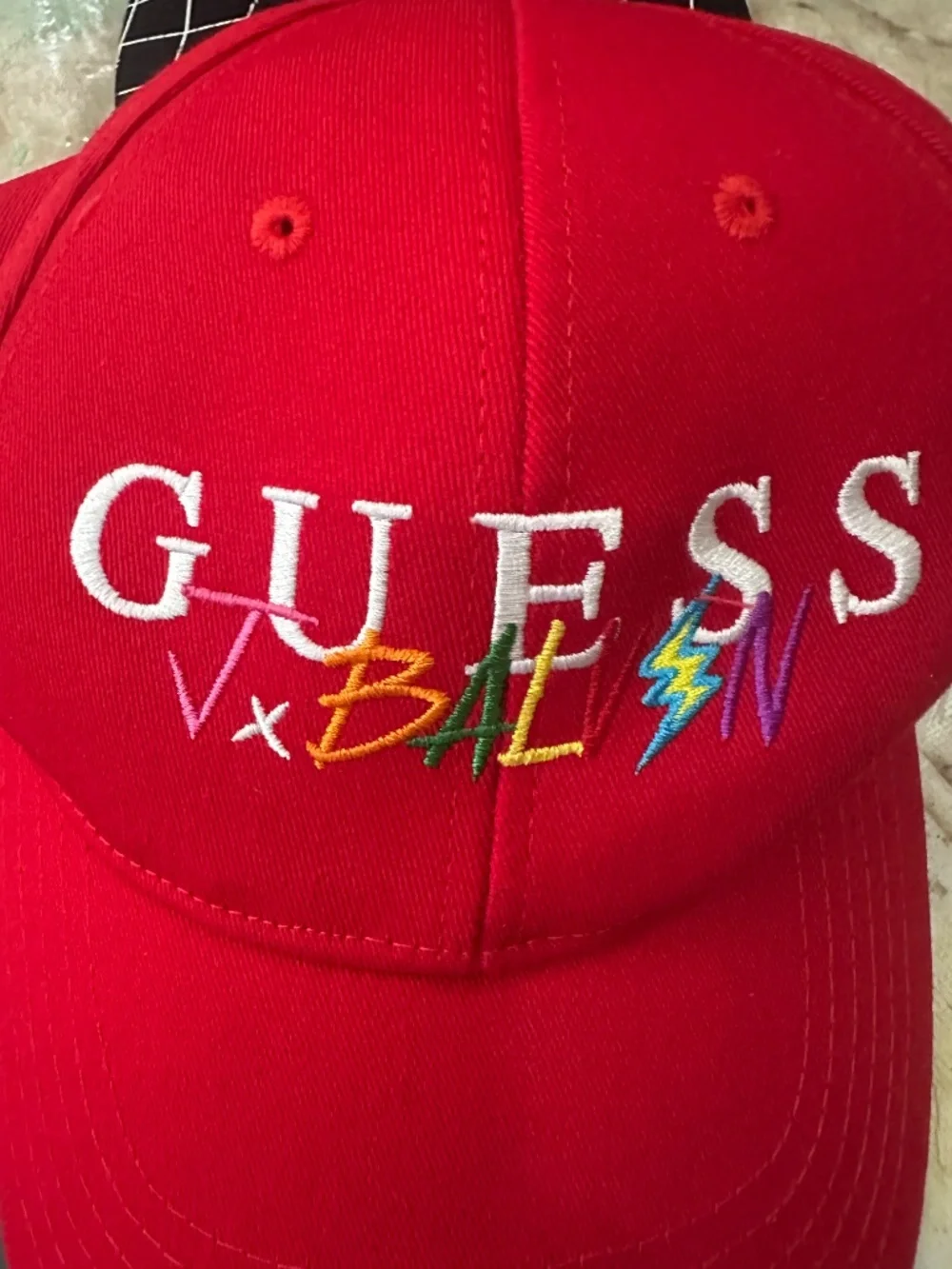 Guess J Balvin Red Hat Snapback and NWT Volcom Yupoong Sample Black Checks Dad - Picture 3 of 8